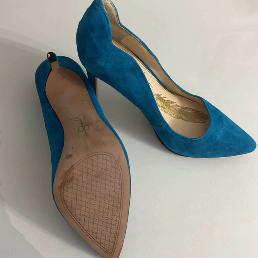Jessica Simpson heels size 7.5 - Picture 2 of 2